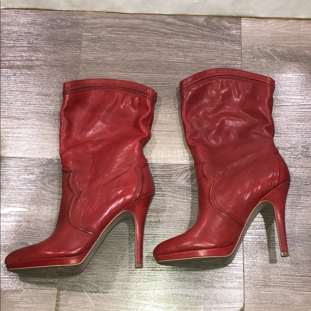 Boutique 9 Red Leather Harper Western Cowgirl Pull on High Heeled Boots EUC